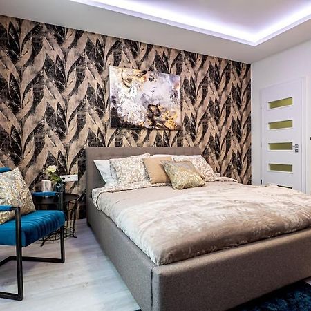 Vidra-Lak With Private Parking Apartment บูดาเปสต์ ภายนอก รูปภาพ