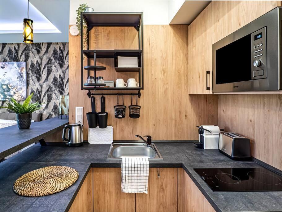 Vidra-Lak With Private Parking Apartment บูดาเปสต์ ภายนอก รูปภาพ